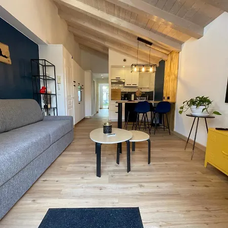 Le Petit Clavier Apartment